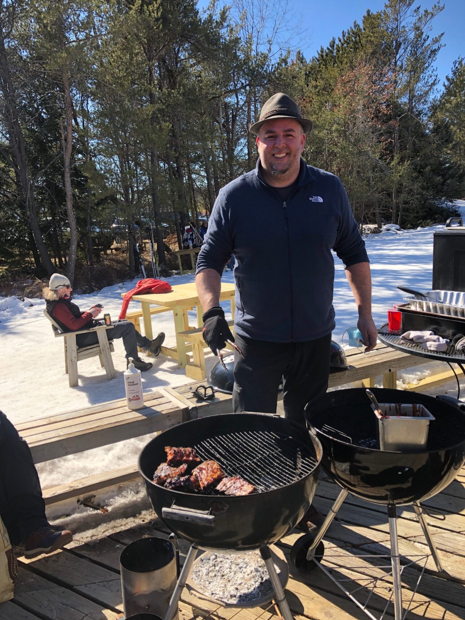 Ribs & Blues XC Ski HQ