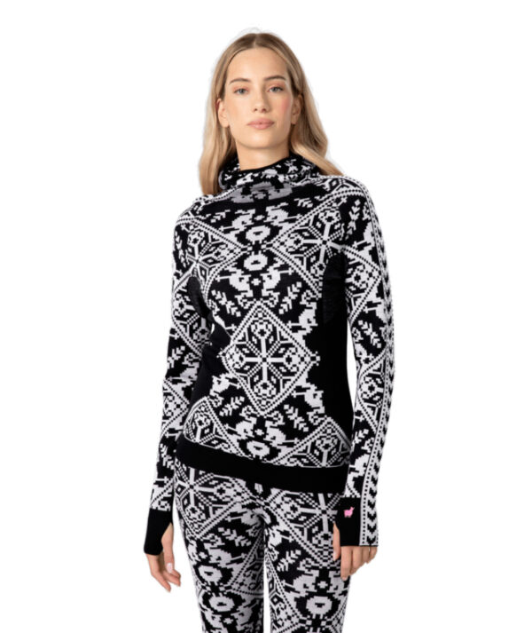 Kari Traa Saga Hood Black